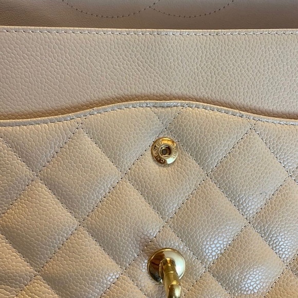 Chanel jumbo double flap beige caviar bag - Picture 4 of 9